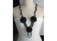 Lady zwarte bloem Corsage, handgemaakte kettingen met kostuum juwelen voor jurk