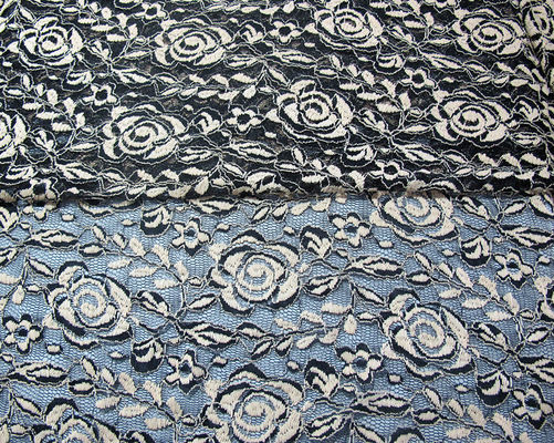Stof van het de katoenen Polyester de Elastische Kant van Spandex met Netwerk Gebreid Bloemkant