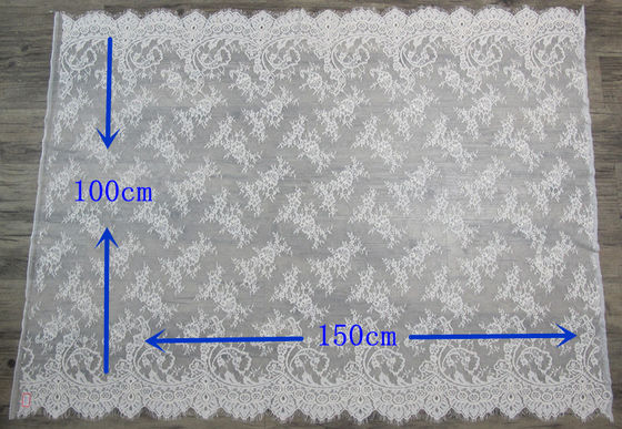 De zachte Nylon van het Katoenen Versiering Wimperkant, Witte het Kantstof van de Huwelijkskleding