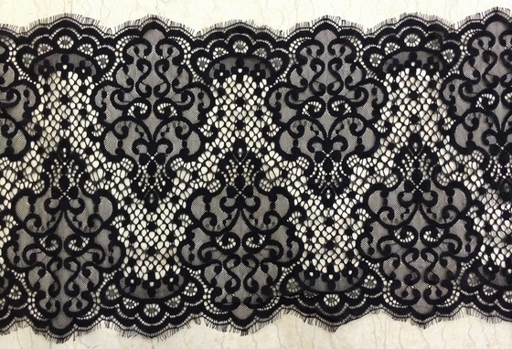 Het nylon gratineerde het Zwarte Wimperkant In orde maken voor Decoratief Kledingstuk