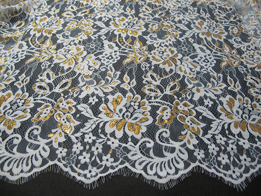 Het gouden Metaal Nylon Wimperkant In orde maken voor de Breedte van de Kledingsmanier 140CM