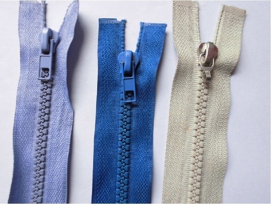 De witte/Blauwe Plastic Zilveren Ritssluitingen van de Harsdouane trekt voor Kleren 5#
