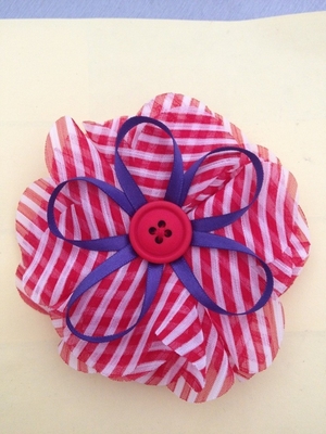 Het Corsageroze van de chiffon Kunstbloem, de Corsages van de de Stoffenbloem van het Speldbergkristal